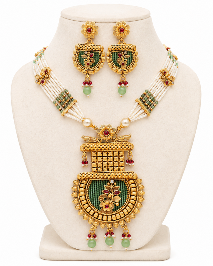 Aayatika Temple Medallion Necklace – South Indian Temple Jewellery – Pabeena