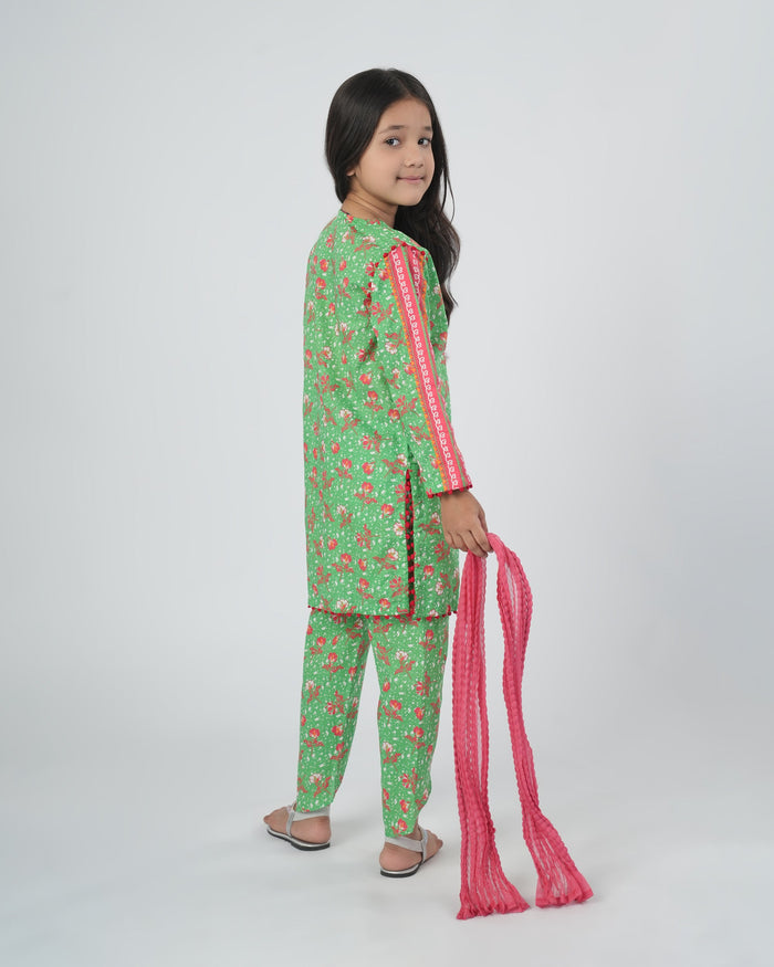 Girls Shalwar Kameez Suit