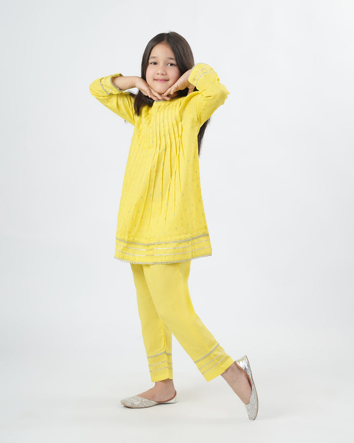 Girls Shalwar Kameez Suit