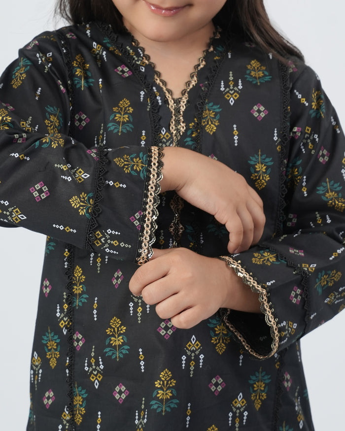 Girls Shalwar Kameez