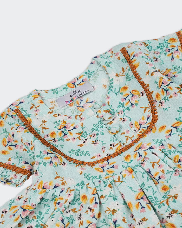 Newborn Girls Printed Textured 2 Pcs Suit