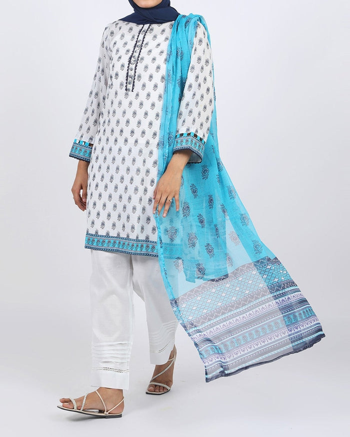 WomenÃƒÆ’Ã†â€™Ãƒâ€ Ã¢â‚¬â„¢ÃƒÆ’Ã¢â‚¬Å¡Ãƒâ€šÃ‚Â¢ÃƒÆ’Ã†â€™Ãƒâ€šÃ‚Â¢ÃƒÆ’Ã‚Â¢ÃƒÂ¢Ã¢â‚¬Å¡Ã‚Â¬Ãƒâ€¦Ã‚Â¡ÃƒÆ’Ã¢â‚¬Å¡Ãƒâ€šÃ‚Â¬ÃƒÆ’Ã†â€™Ãƒâ€šÃ‚Â¢ÃƒÆ’Ã‚Â¢ÃƒÂ¢Ã¢â‚¬Å¡Ã‚Â¬Ãƒâ€¦Ã‚Â¾ÃƒÆ’Ã¢â‚¬Å¡Ãƒâ€šÃ‚Â¢s Stitched 3-Piece Cotton Suit ÃƒÆ’Ã†â€™Ãƒâ€ Ã¢â‚¬â„¢ÃƒÆ’Ã¢â‚¬Å¡Ãƒâ€šÃ‚Â¢ÃƒÆ’Ã†â€™Ãƒâ€šÃ‚Â¢ÃƒÆ’Ã‚Â¢ÃƒÂ¢Ã¢â‚¬Å¡Ã‚Â¬Ãƒâ€¦Ã‚Â¡ÃƒÆ’Ã¢â‚¬Å¡Ãƒâ€šÃ‚Â¬ÃƒÆ’Ã†â€™Ãƒâ€šÃ‚Â¢ÃƒÆ’Ã‚Â¢ÃƒÂ¢Ã¢â€šÂ¬Ã…Â¡Ãƒâ€šÃ‚Â¬ÃƒÆ’Ã¢â‚¬Â¦ÃƒÂ¢Ã¢â€šÂ¬Ã…â€œ White & Blue, Women Shalwar Suits, Eminent, Chase Value