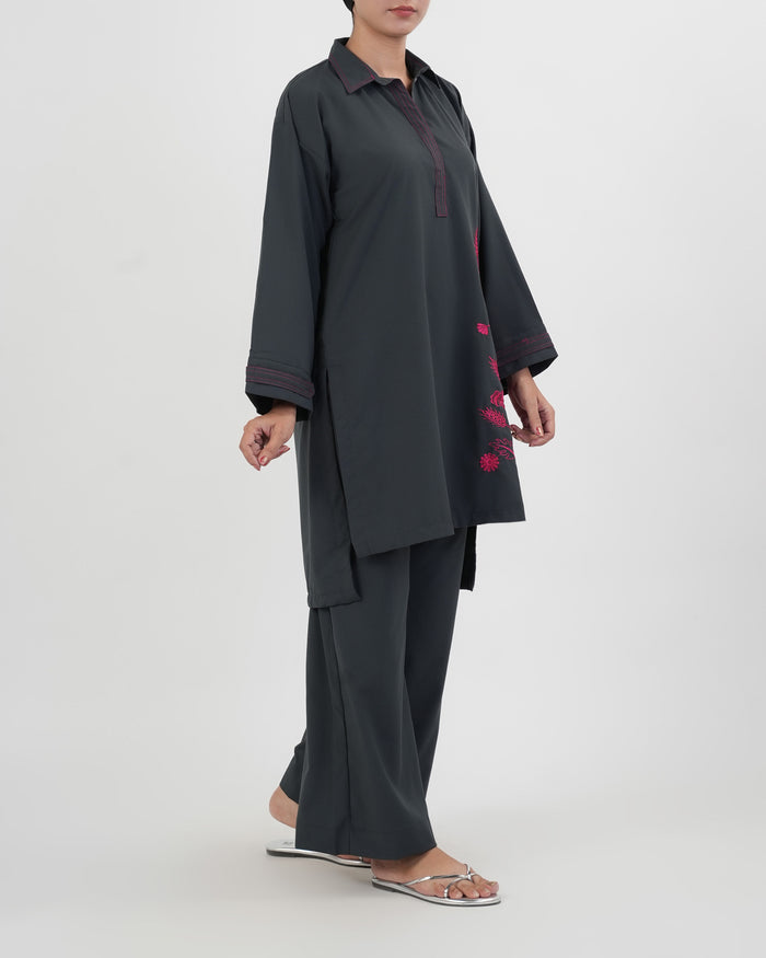 Women's Fusion Embroidered 2 Pc